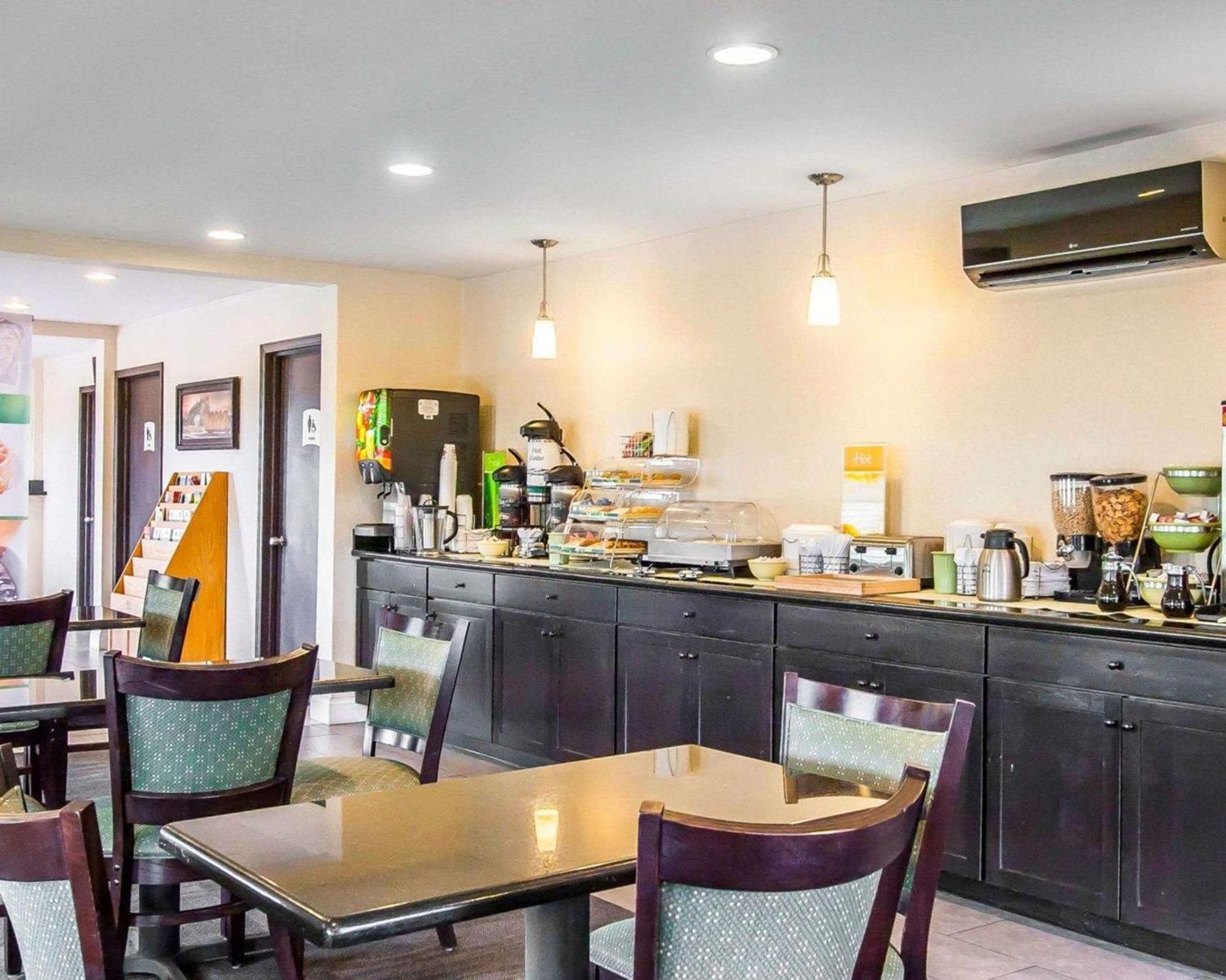 Quality Inn Cairo I-57 Zewnętrze zdjęcie